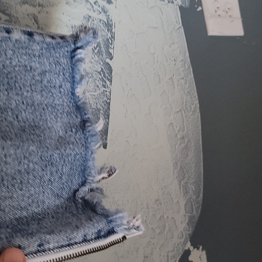 Side-Zipper High Rise Jeans - Picture 6 of 10